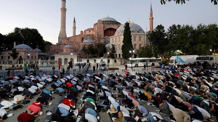 Muslim Eropa Senang Melihat Pembukaan Masjid Hagia Sophia