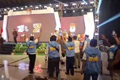 Kericuhan di Debat Publik Kedua: Pendukung Rijanto-Beky Buat Rini-Ghoni Tak Bisa Menyampaikan Visi-Misi